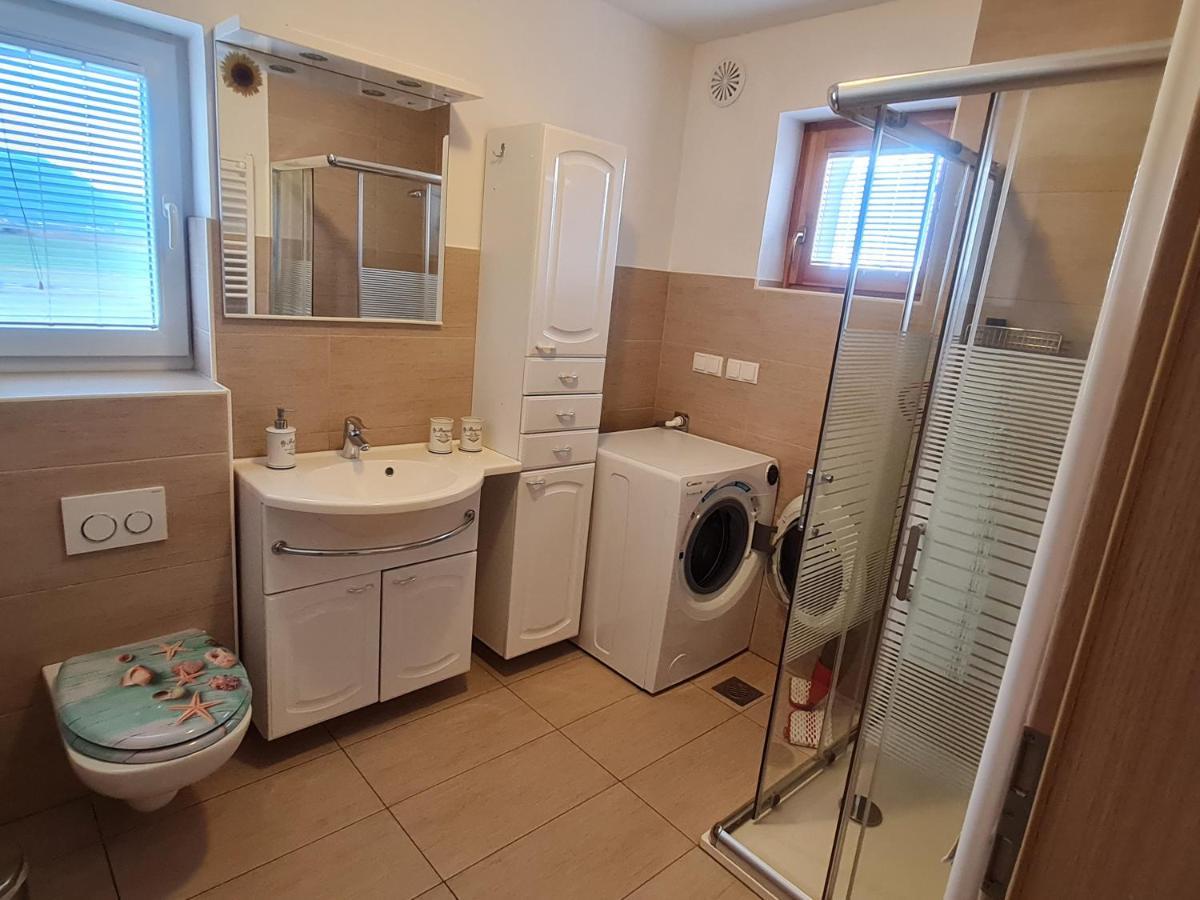 Apartma Ranc Luze 克拉尼 外观 照片